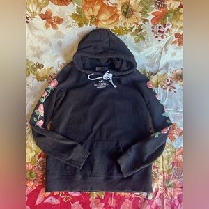 JUNIORS HOLLISTER BLACK HOODIE